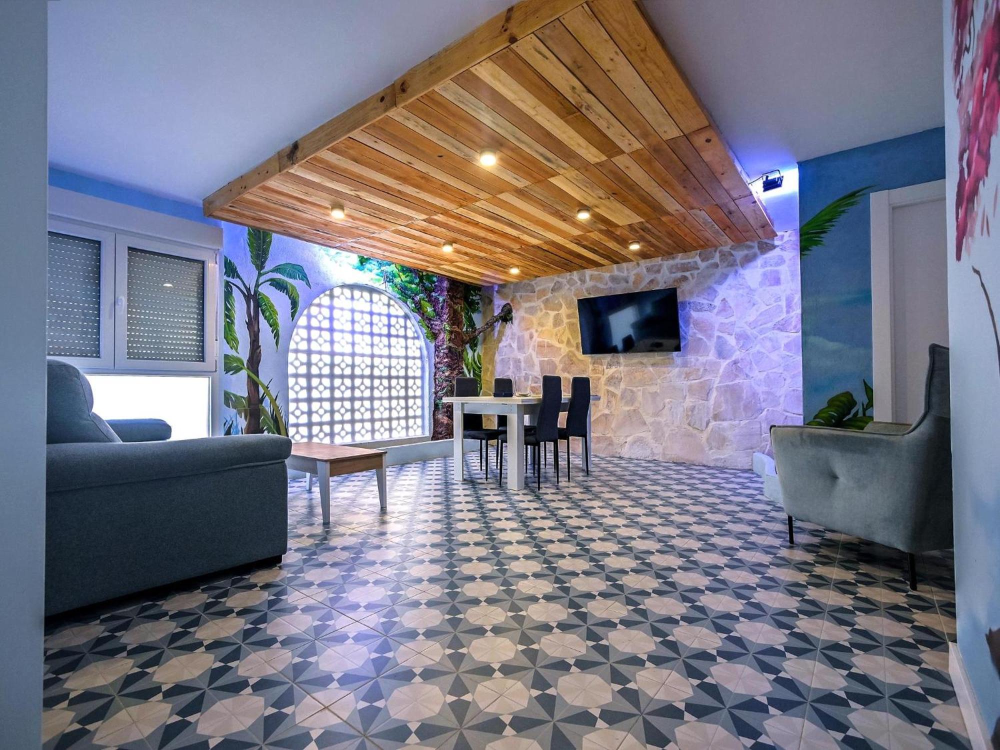 Águilas Apartamentos Nirvana Y Averno מראה חיצוני תמונה