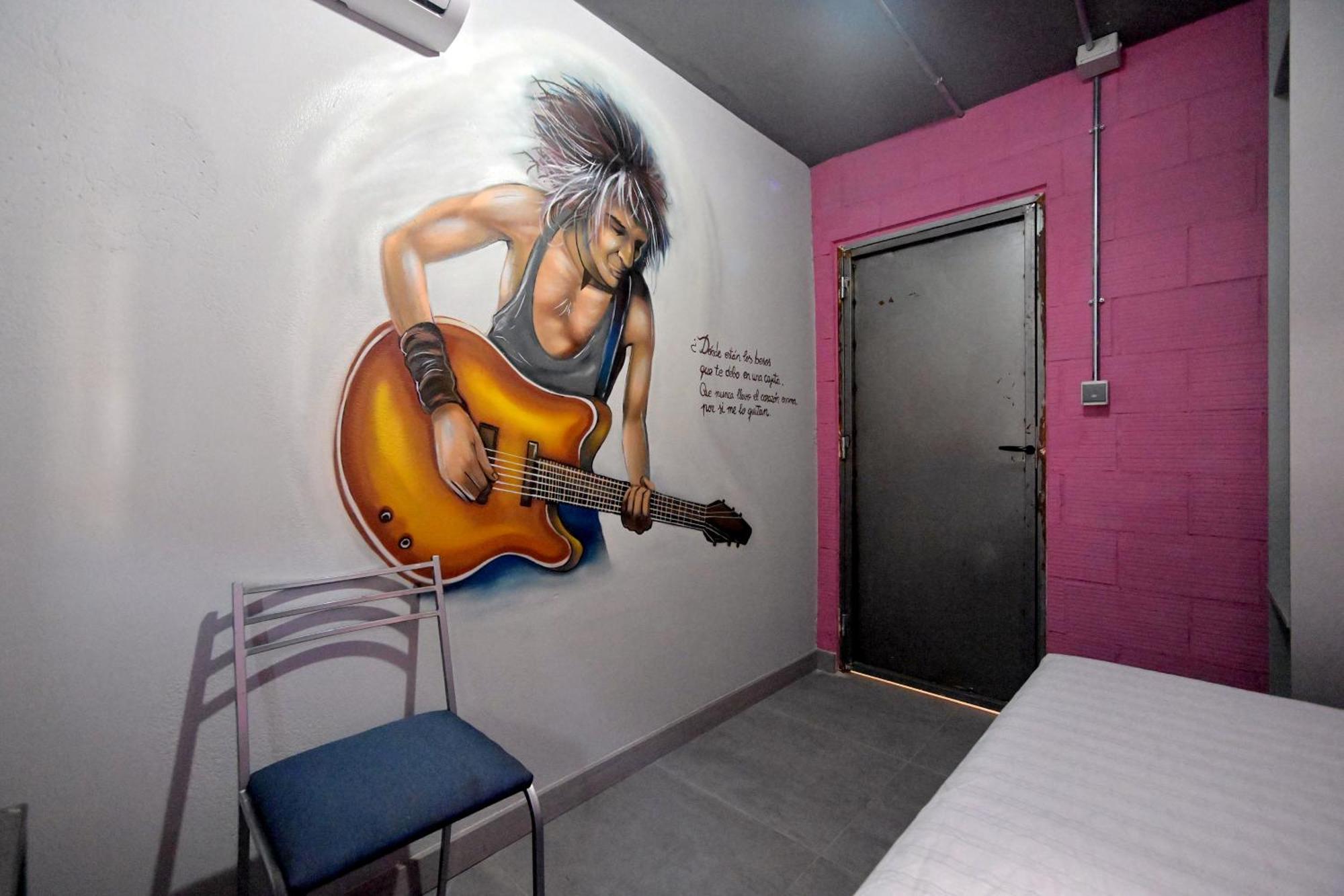 Águilas Apartamentos Nirvana Y Averno מראה חיצוני תמונה