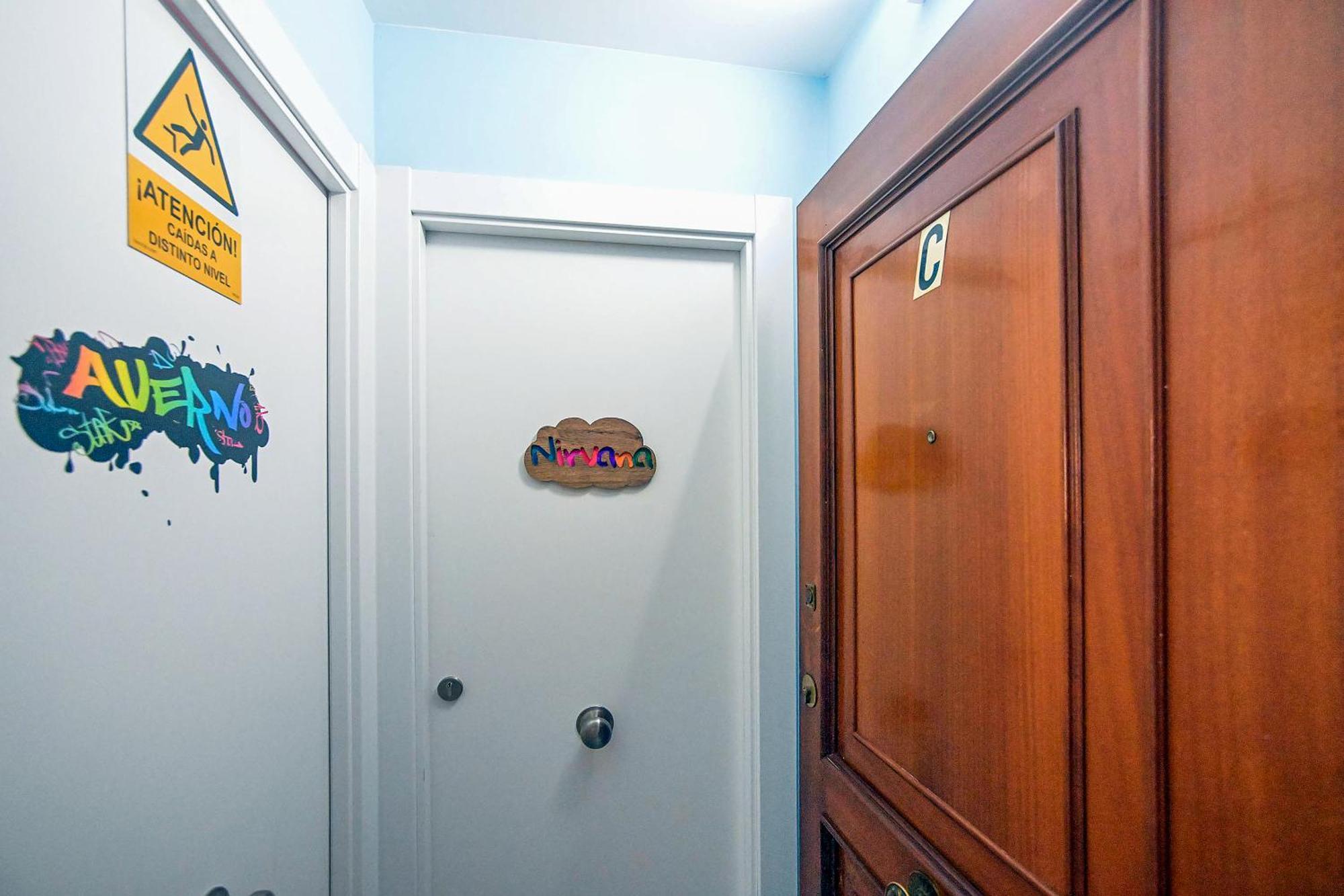 Águilas Apartamentos Nirvana Y Averno מראה חיצוני תמונה