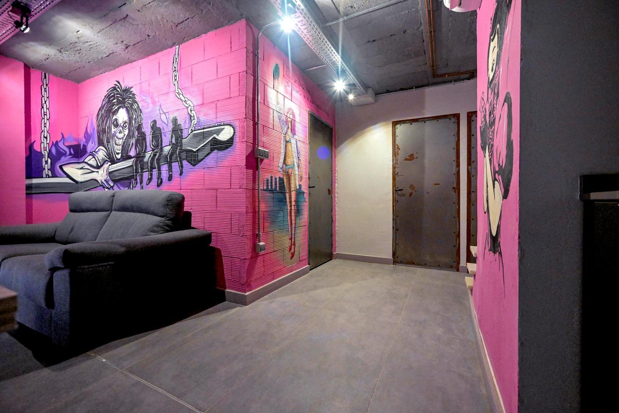 Águilas Apartamentos Nirvana Y Averno מראה חיצוני תמונה